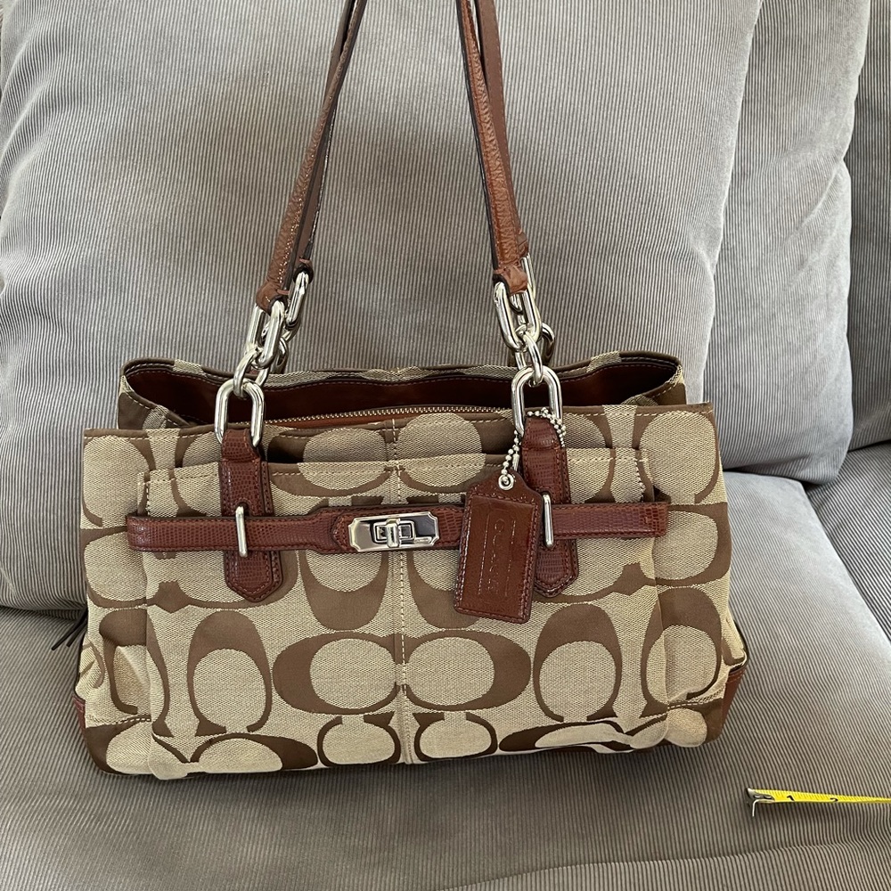 Coachbag